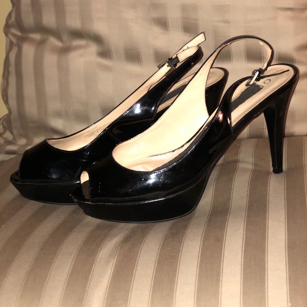 Guess Platform Slingback Open Toe - Size 10